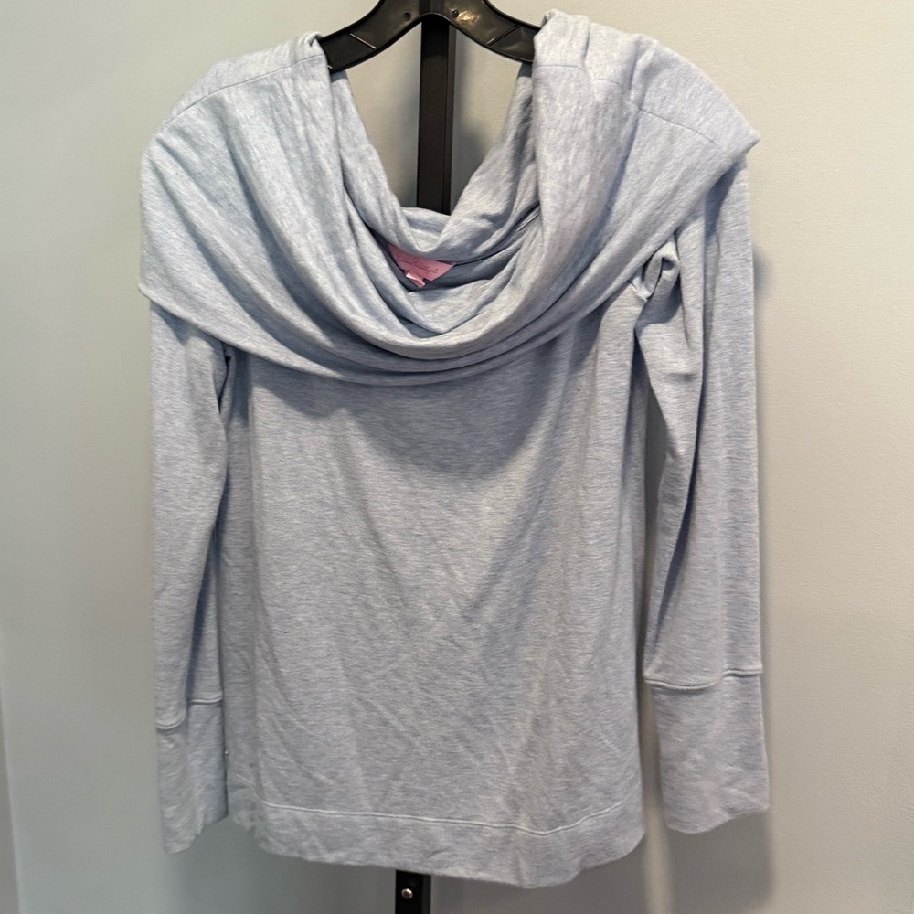 Lilly Pulitzer Belinda Off the Shoulder Sweatshirt Blue, size Medium